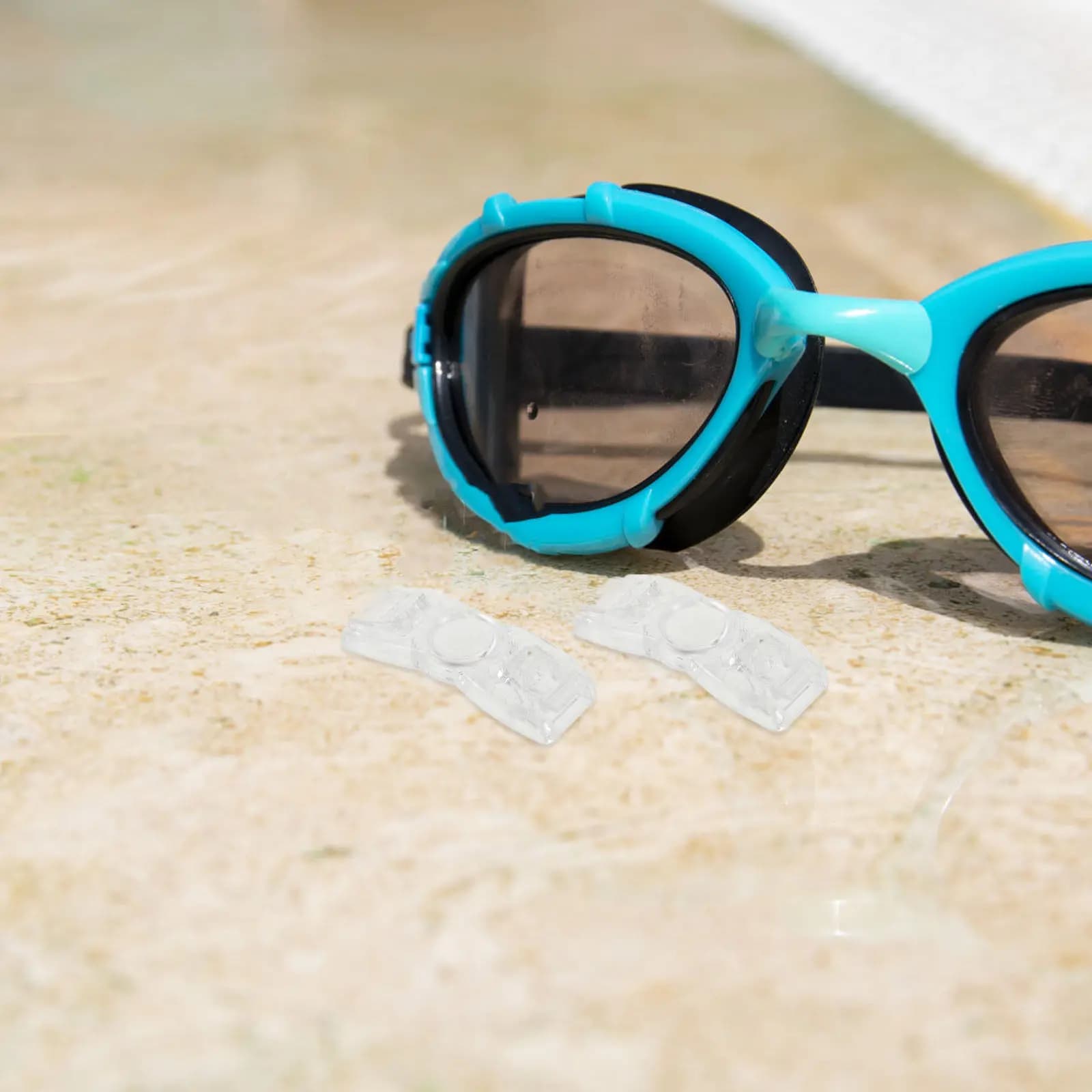 4 bottoni per occhialini da nuoto, fibbie in plastica trasparente, leggeri, durevoli, resistenti all'usura, facili da mantenere, accessori sicuri per l'uso in acqua