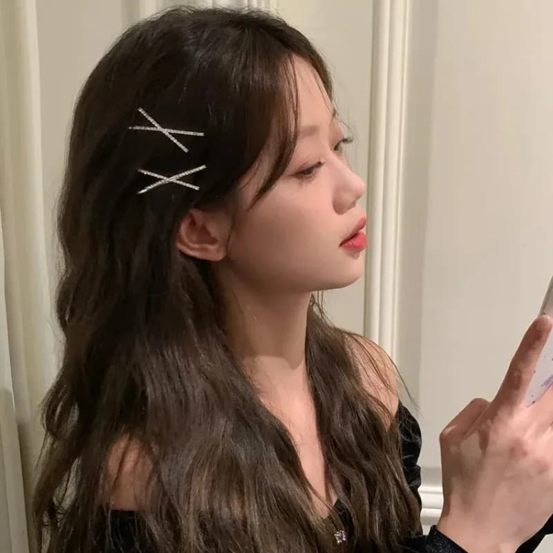 X-shaped hair clips Shin Strass Side Clip Temper Fashion Versatile Hair Accessories with Super Sparkling Crosshair Clip