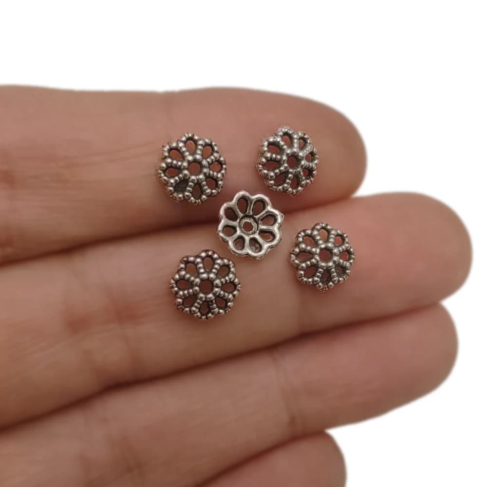 100 Pezzi Copri Perline a Forma di Margherita in Metallo da 6MM per Creazione di Gioielli, Accessori per Bracciali, Orecchini e Collane L1022
