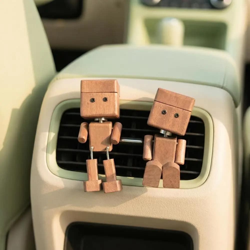 Cute Shaking Feet Wooden Doll Car Air Outlet Perfume Clip Movable Robot Diffuser Vehicle Interior Decoration Accessories