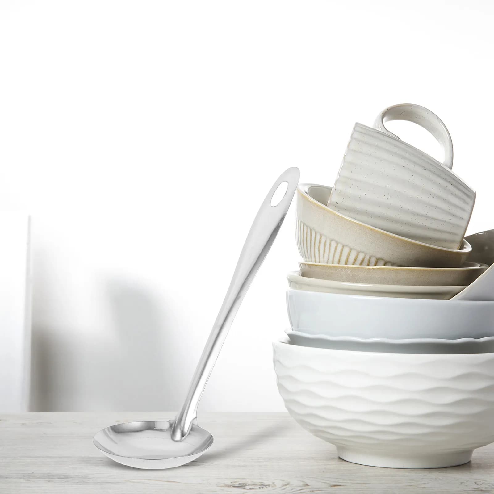 Set di 4 Utensili per Hot Pot in Acciaio Inossidabile: 2 Colander e 2 Cucchiai da Zuppa, Resistenti, Antiruggine, con Manico Lungo, per Servire Senza Disordine in Cucina