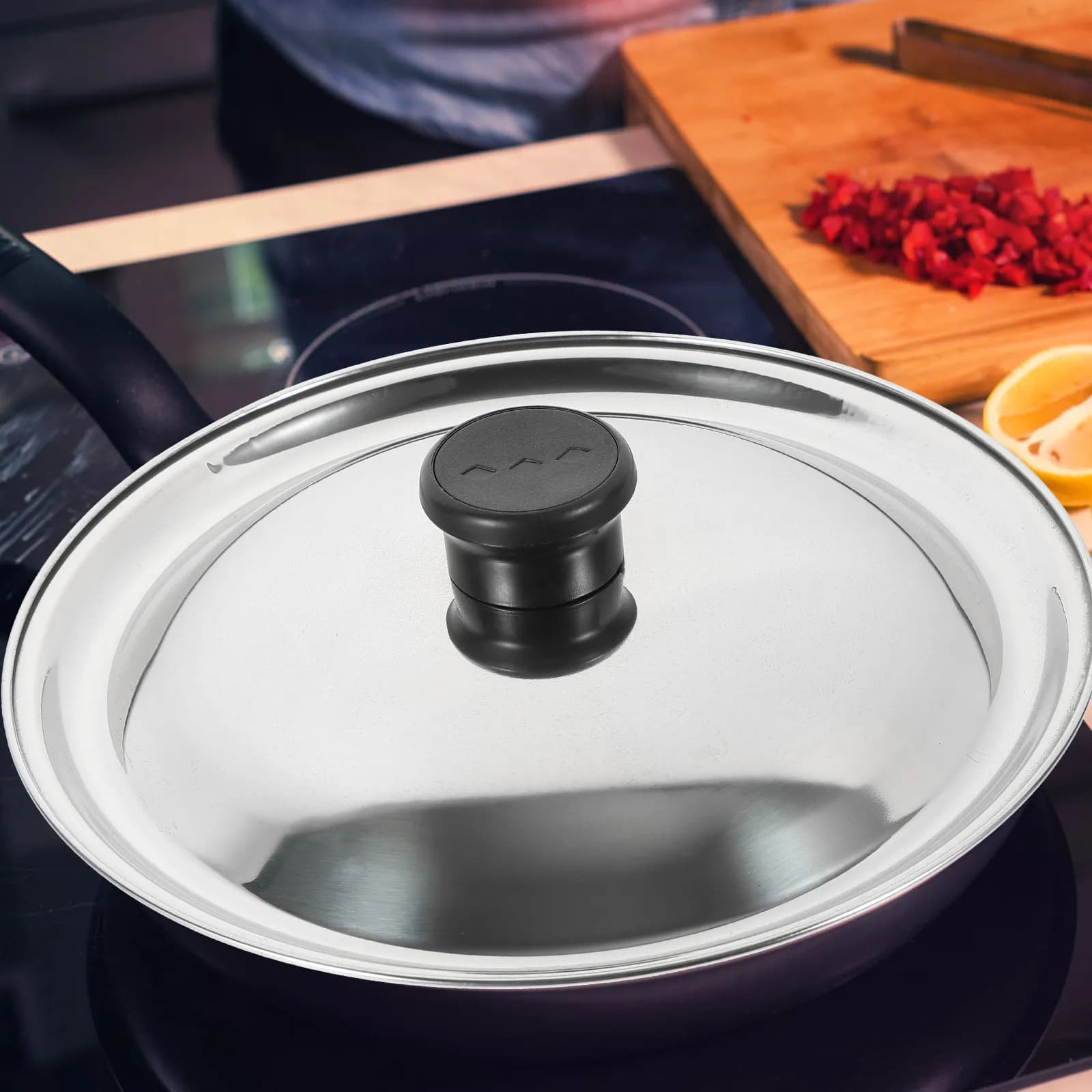 Coperchio Universale Premium in Acciaio Inossidabile per Pentole, Adatto alla Maggior Parte dei Pentolari, Bordo Antiscivolo, Resistente alle Alte Temperature, Coperchio per Padella, Essenziale in Cucina