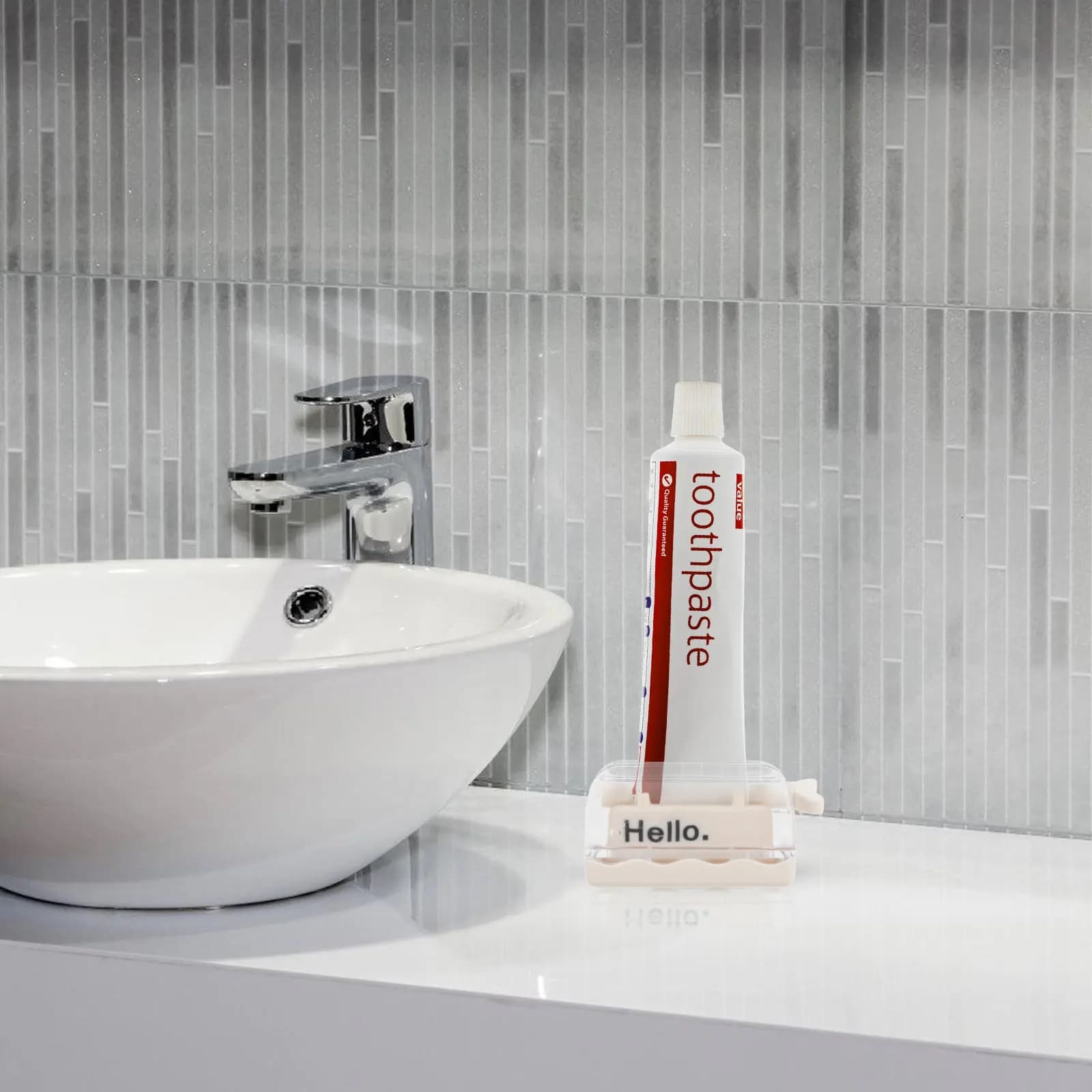 Spremitubo a Forma di Balena per Dentifricio, Crema, Schiuma Detergente, Tintura per Capelli, Strumento Riutilizzabile per Spremere Tubetti