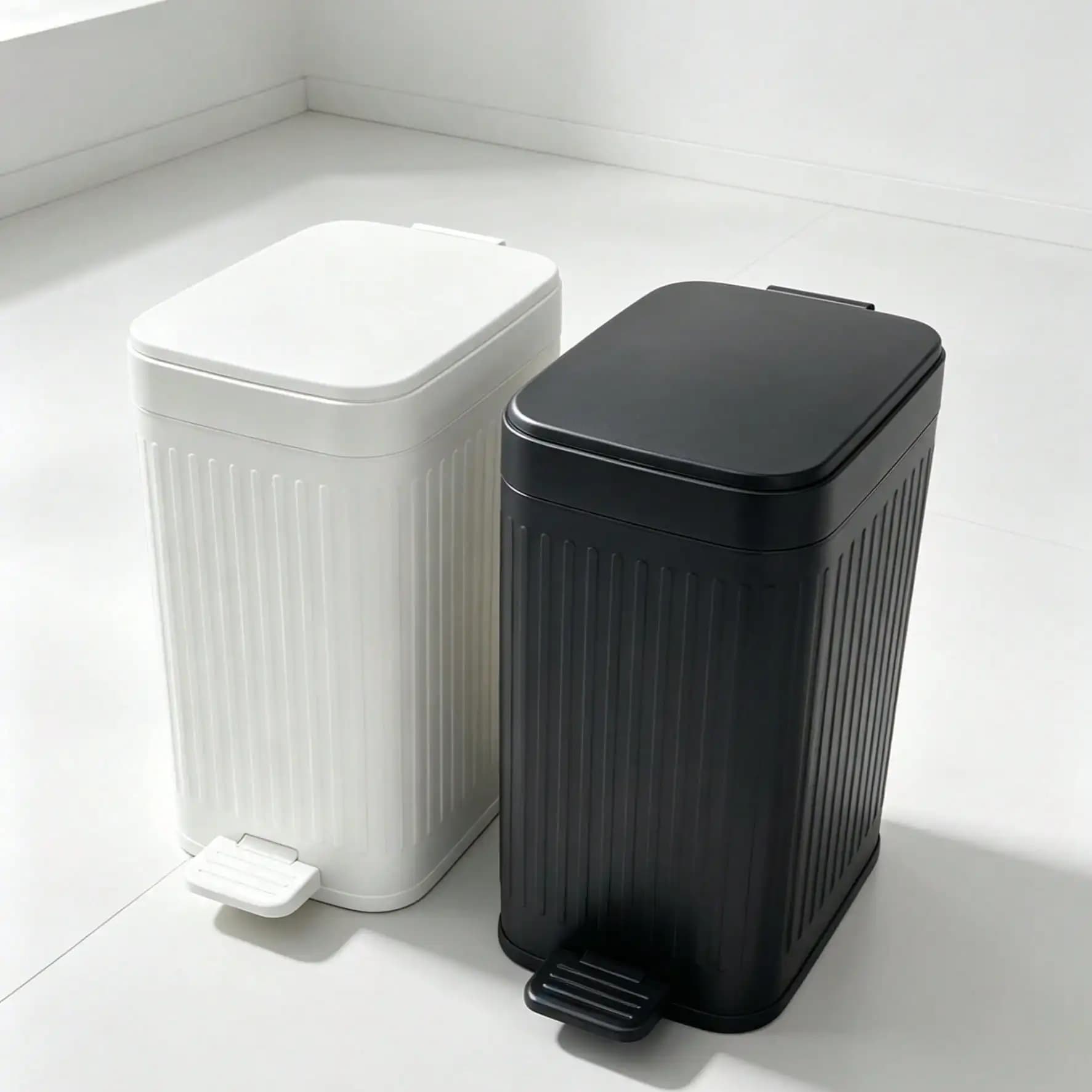 Foot Pedal Trash Can with Lid, Odor Proof Waterproof Large Capacity Garbage Bin, Textured Kitchen Waste Basket for Bathroom, Home, Office