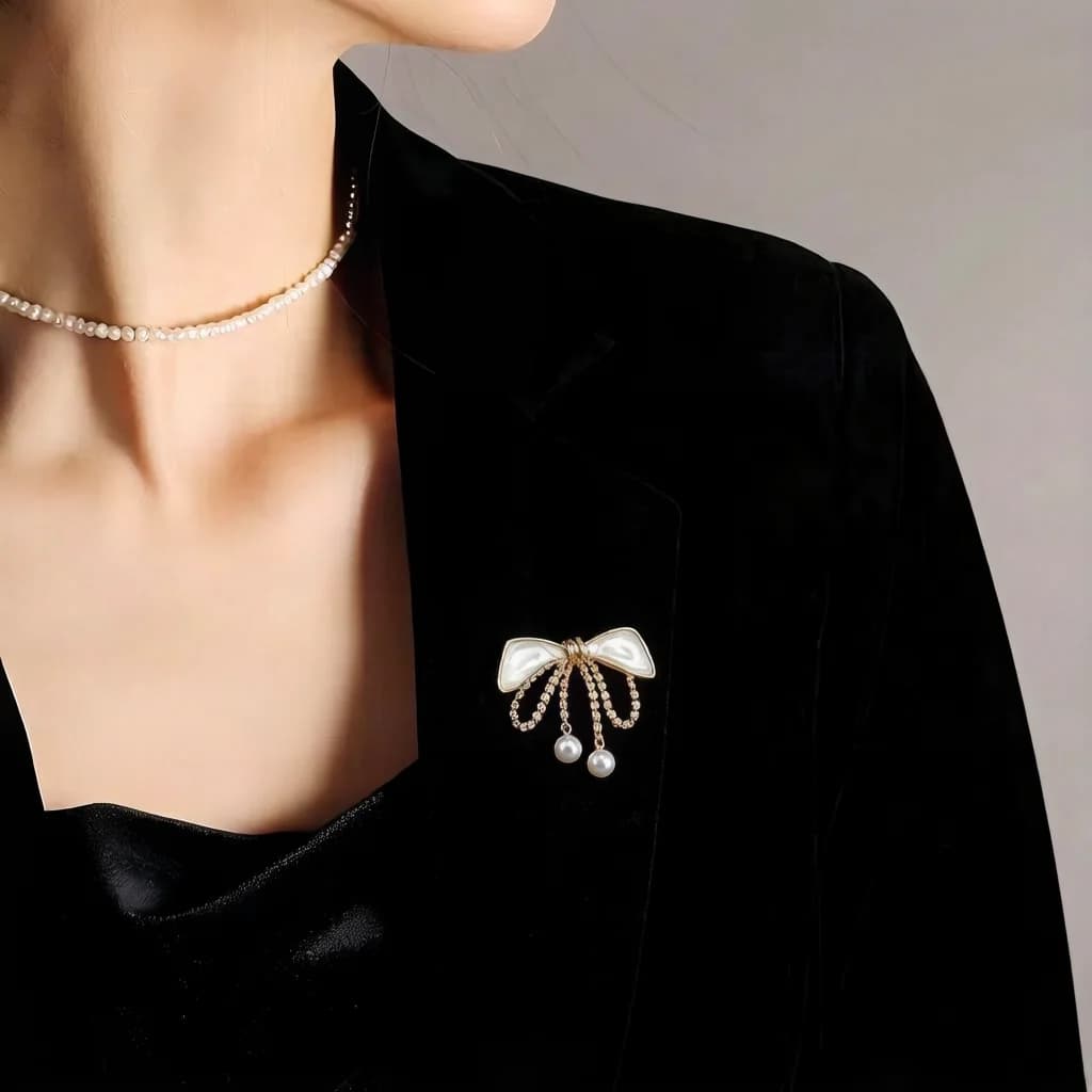 Spilla per invitati al matrimonio fai da te 2026, Clip in seta, Spilla decorativa per appuntamenti, Spilla da risvolto, Spilla distintiva, Spilla anti-esposizione, Accessorio per colletto, di nicchia, di lusso discreto, impermeabile, unico, raffinato, Corsage, Accessorio per borsa, Spilla per abito da donna, Accessorio anti-esposizione, Distintivo per scarpe