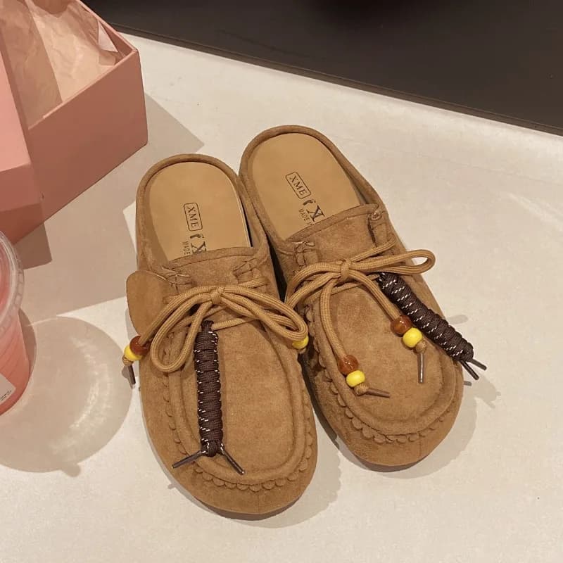Pantofole da donna primaverili Scarpe basse morbide in pelle scamosciata Testa tonda antiscivolo Comode scarpe da casa con fibbia per interni con perline