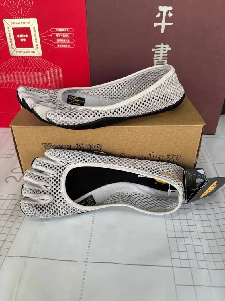 Scarpe Vibram a cinque dita da donna per yoga indoor, Pilates, allenamento completo a piedi nudi, scarpe fitness antiscivolo. In scatola. Spedizione veloce.