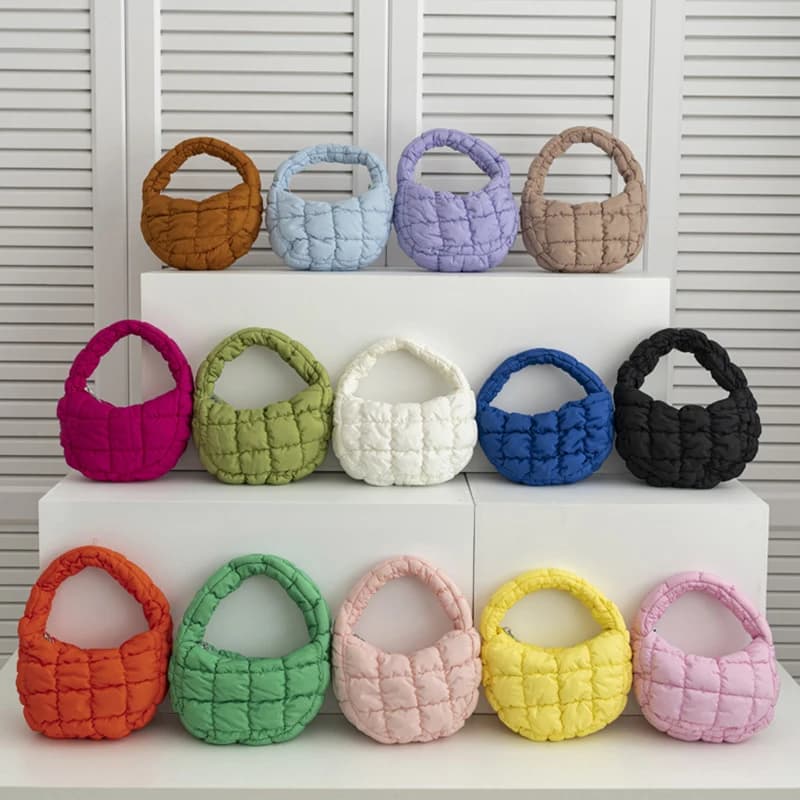 Borsa Candy Fashion Mini Puffer Tote Bag Trapuntata a Cerchio Porta Telefono Elegante Morbida in Nylon Imbottito Portachiavi Semplice Borsa Trendy