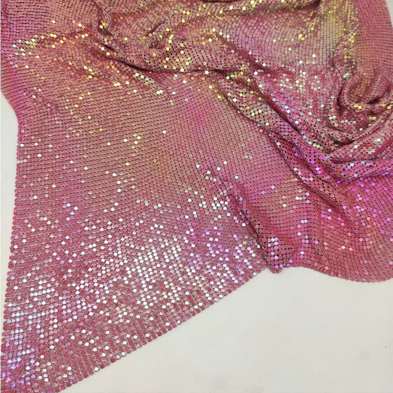 2022 Fashion Glomesh Flexible Metal Sequin Mesh Fabric Red Iridescent Color for Clothing DIY Jewelry Party Chainmail Dress Bag