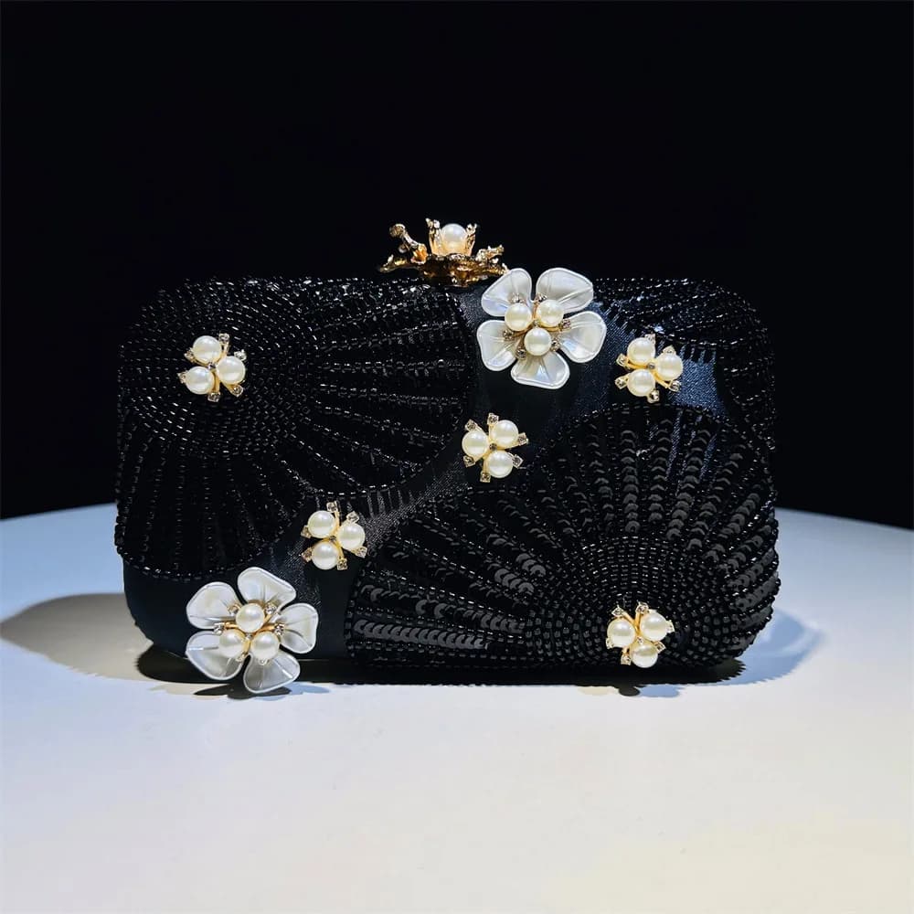 Luxury Ladies Evening Bags Fine Pearl Sequin Flower Charm Small Clutch Bridal Handbags For Women Chain Shoulder Bags Prom Party