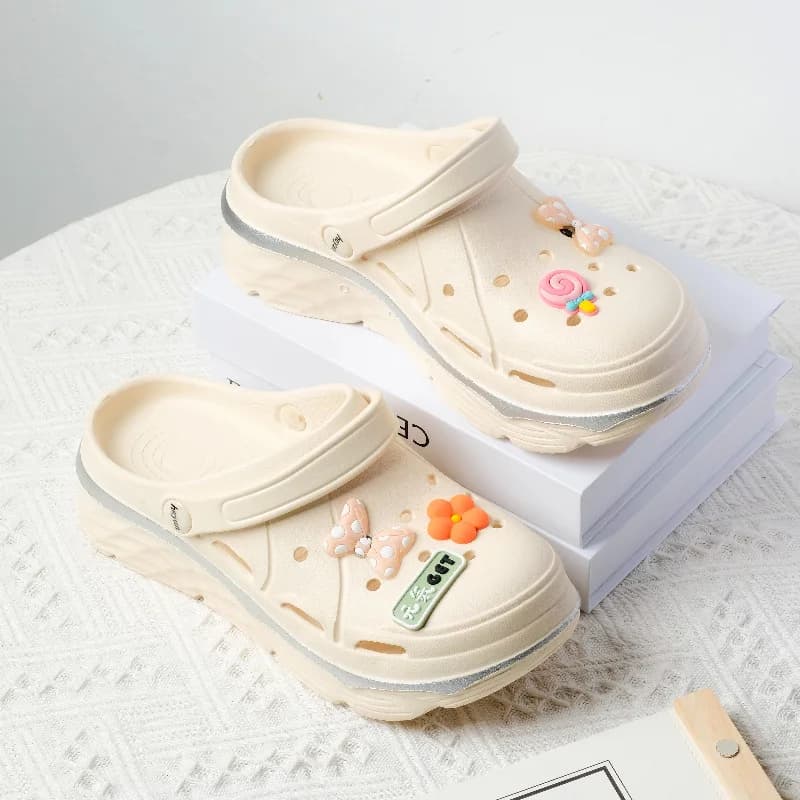 Zoccoli da Donna Traspiranti con Rialzo, Scarpe da Spiaggia in EVA, Sandali Comodi e alla Moda con Design Traforato