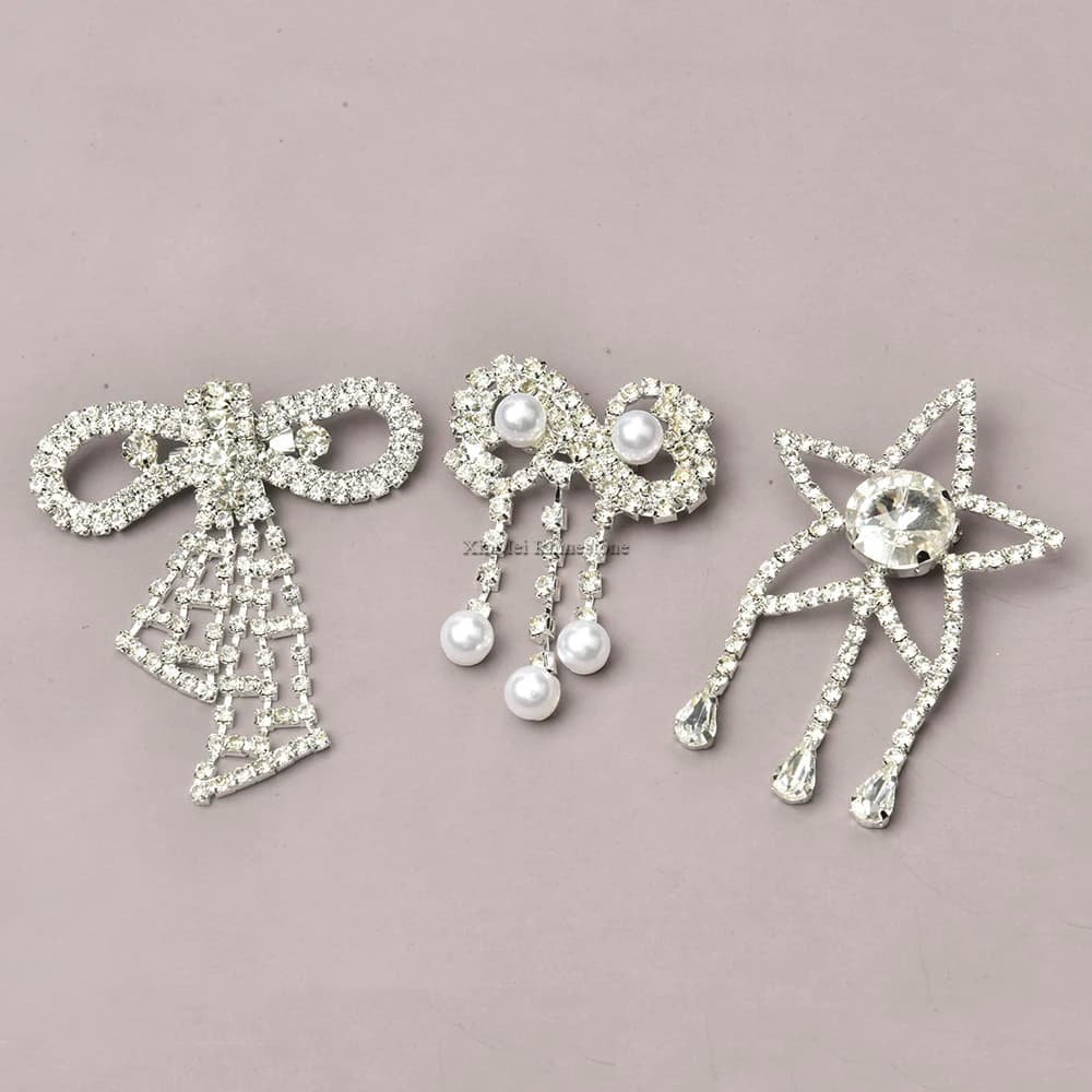 Spilla da Donna con Nappe a Forma di Cuore, Stella, Fiocco in Cristallo Trasparente e Strass, per Cappotti, Vestiti, Borse e Accessori Decorativi
