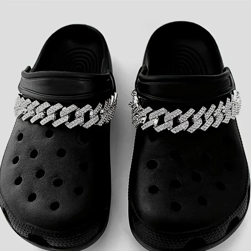 2 Shiny Shoe Chains, Stylish Square Acrylic Shoe Chains, DIY Clogs Accessories, Removable Shoe Accessories, Perfect for Boots, Bags and Jewelry.