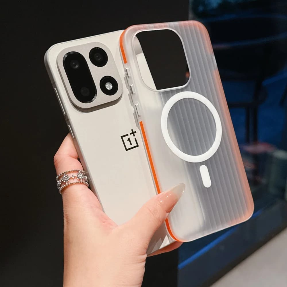 Luxury phone case with undulating ice-effect strips transparent for OnePlus 1+ 15, compatible with MagSafe magnetic wireless charging