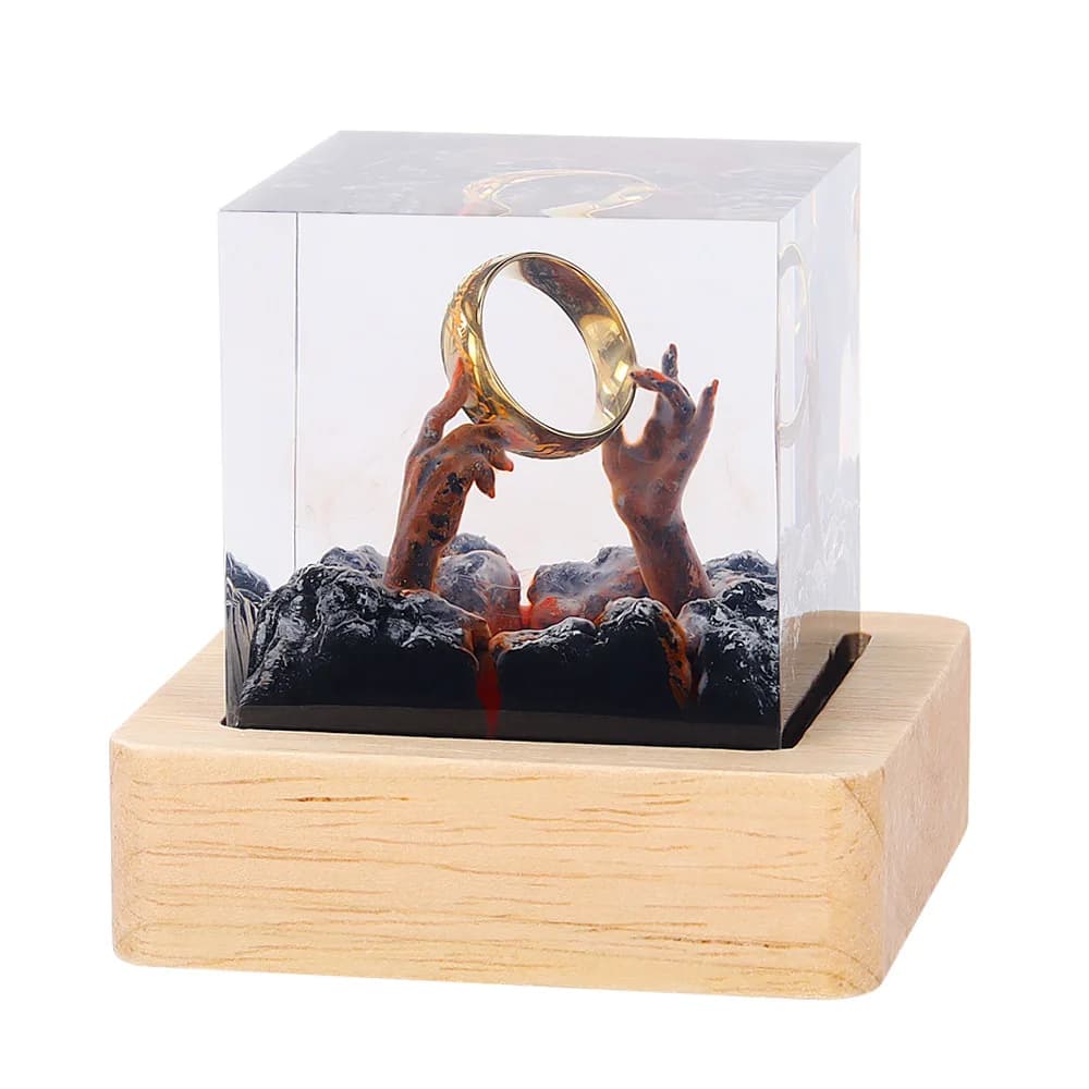 Lampada da Tavolo in Resina Organismo del Regno Demoniaco, Decorazione Artistica Creativa, Lampada a Tema Anello Magico, Luce Notturna USB Ricaricabile