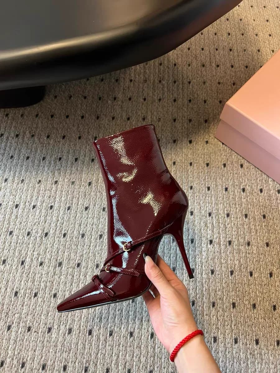 New Pointed, Thin Heel, High-Heeled Short Boots for Women, Black High-Heeled, Patent Leather, Side Zipper, Slim Boots Trend