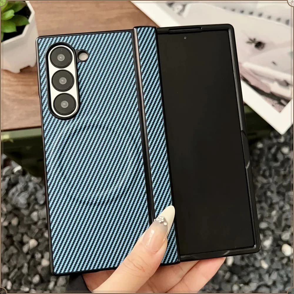 Custodia per telefono di lusso in fibra di carbonio con cerniera magnetica per Samsung Galaxy Fold 7 6 5 4, ricarica wireless, cover rigida e morbida in silicone con paraurti