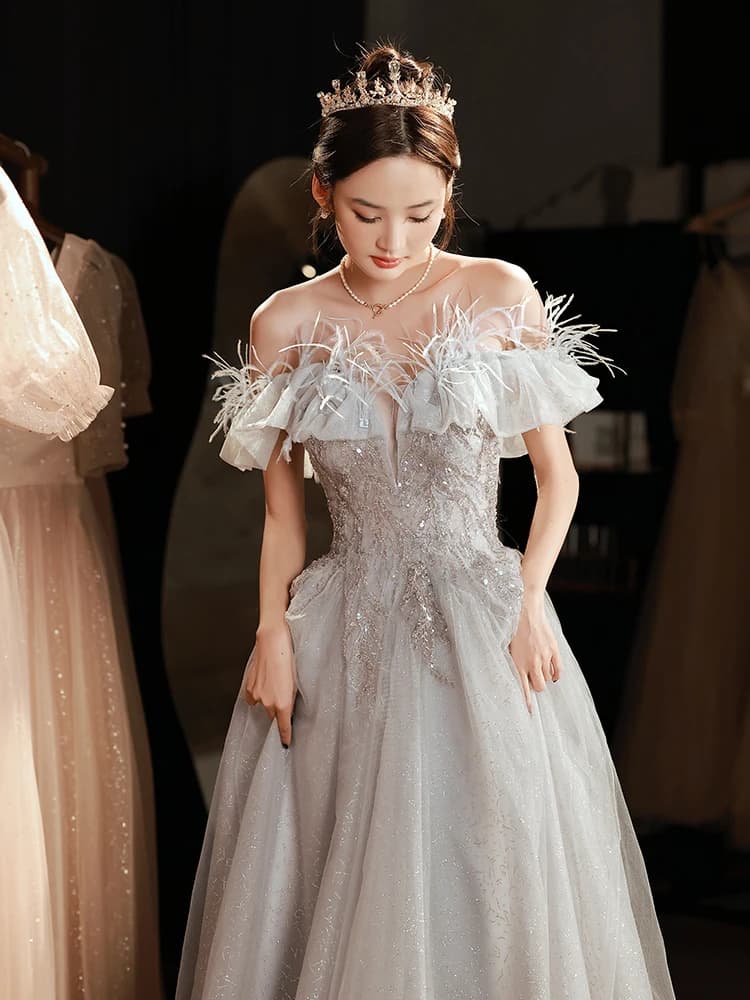 Elegant Feathers One-Shoulder Evening Gown Women's New 2026 High-End Luxury plus Size Wedding Dress for Toasts And Parties