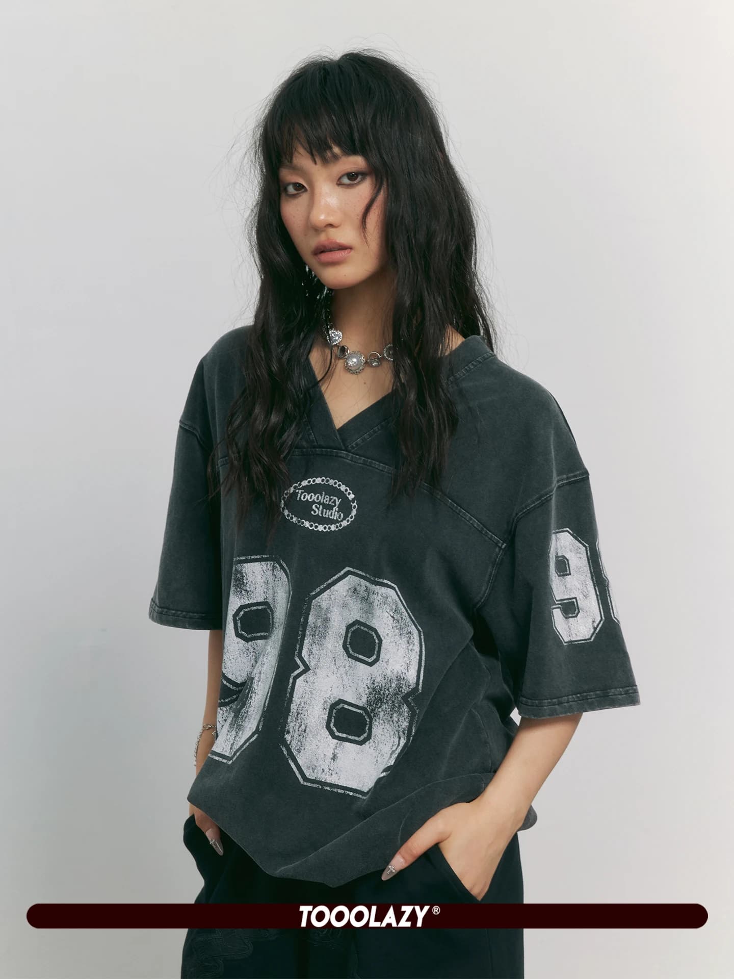 TOOOLAZY American Retro Sportswear V-neck Printed Loose Short-sleeved T-shirt Women's Slimming High Street Style Cotton