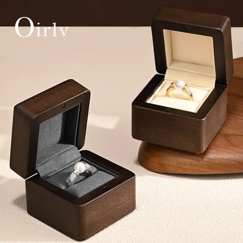 Oirlv Scatola per anelli in legno – Custodia per gioielli in legno scuro di alta qualità con fodera in velluto grigio/beige, ideale per regali e uso personale
