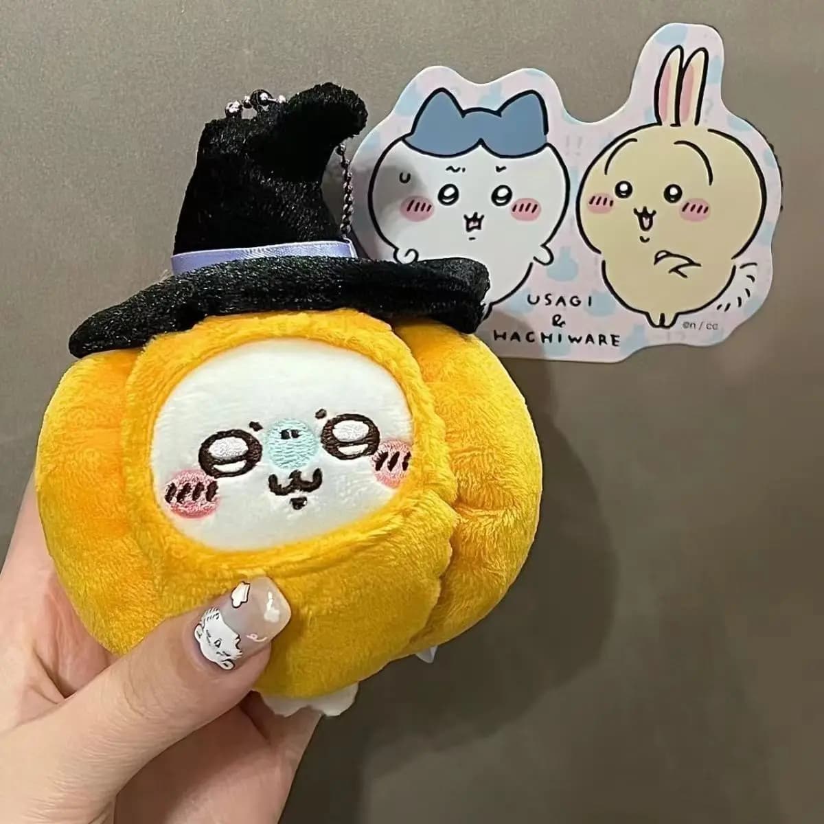 Carino Chiikawa Halloween Testa di zucca Momonga Strano topo volante Pelliccia Giocattolo Bambola Appendiabiti Decorazione Pelliccia Giocattolo Spot Merci Nagano