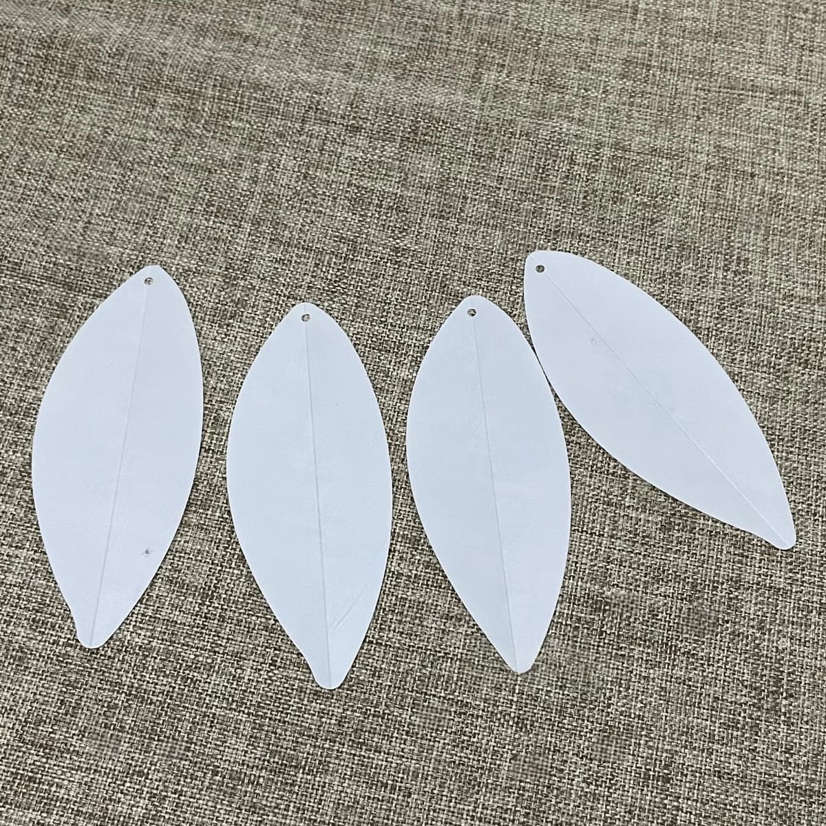 500g DIY Jewelry Accessories Performance Costume Decorations loosen Sequins 3D Large Leaf Sequins 83*33mm Hand Sewn Paillettes