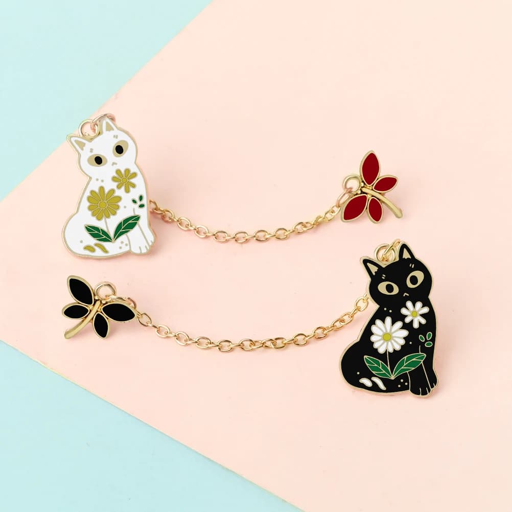 Cute Butterfly Brooch Black White Cat Long Chain Metal Enamel Pin Jacket Backpack Women Men Kids Lapel Badge Friend Jewelry Gift