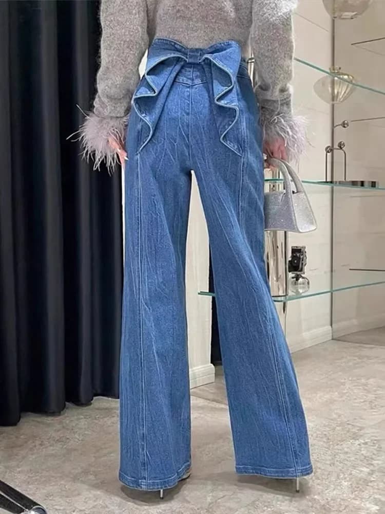 Y2K Jeans in denim svasato a vita alta da donna con volant a fiocco grande Design anni 2000 Pantaloni casual slim fit femminili alla moda con scollo a cuore