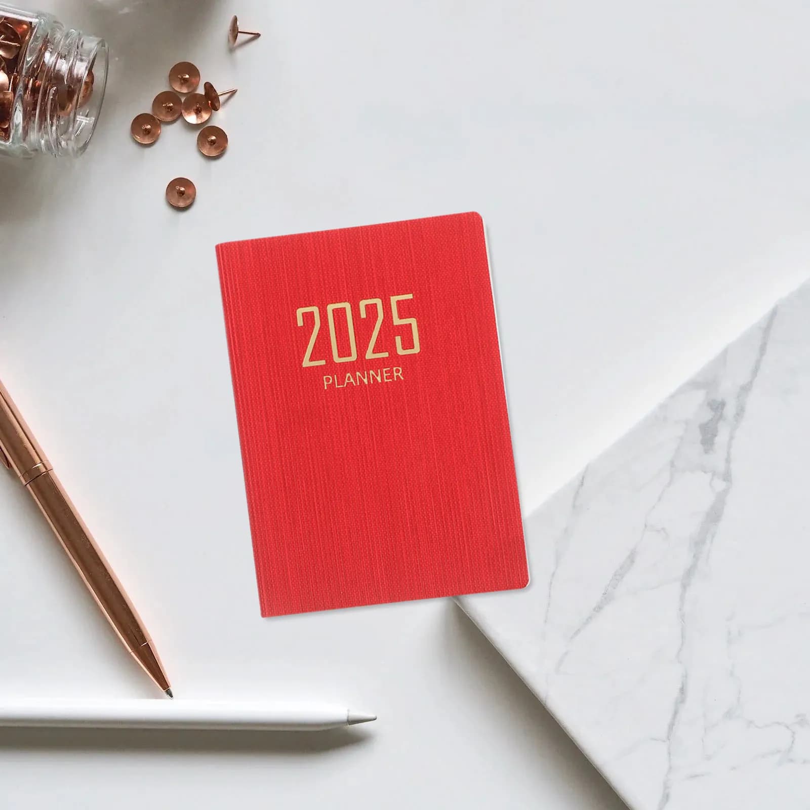 Agenda 2025 A7, Pianificatore Giornaliero e Orario, Copertina Rossa, Calendario Tascabile, Planner Settimanale e Mensile, Taccuino per Appuntamenti