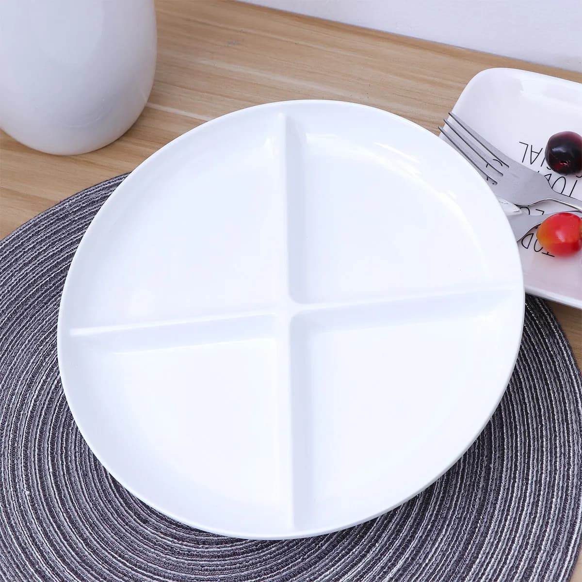 Piatto da portata in melamina bianca a 4 sezioni per snack, antipasti, dessert, frutta secca, caramelle, noci, per casa, feste, catering, tavola