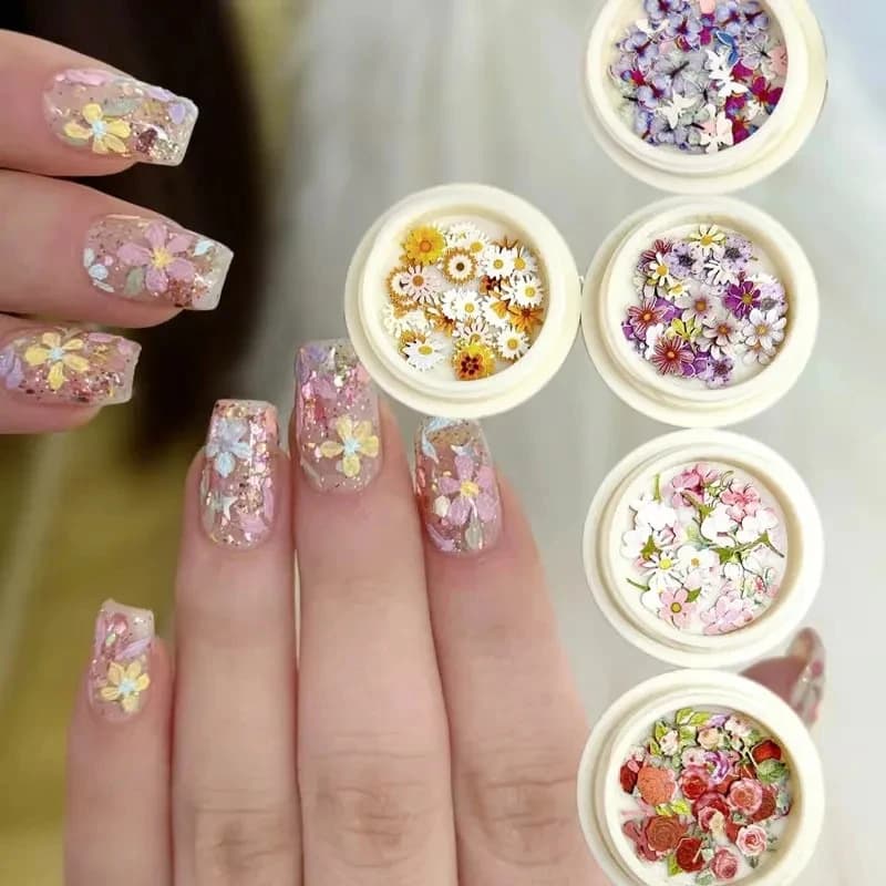 1/2Box Wood Pulp Flower Sequins DIY Epoxy Mould Filling Nail Art Color Mixed Dried Flower Patch Jewelry Accessories Crafts