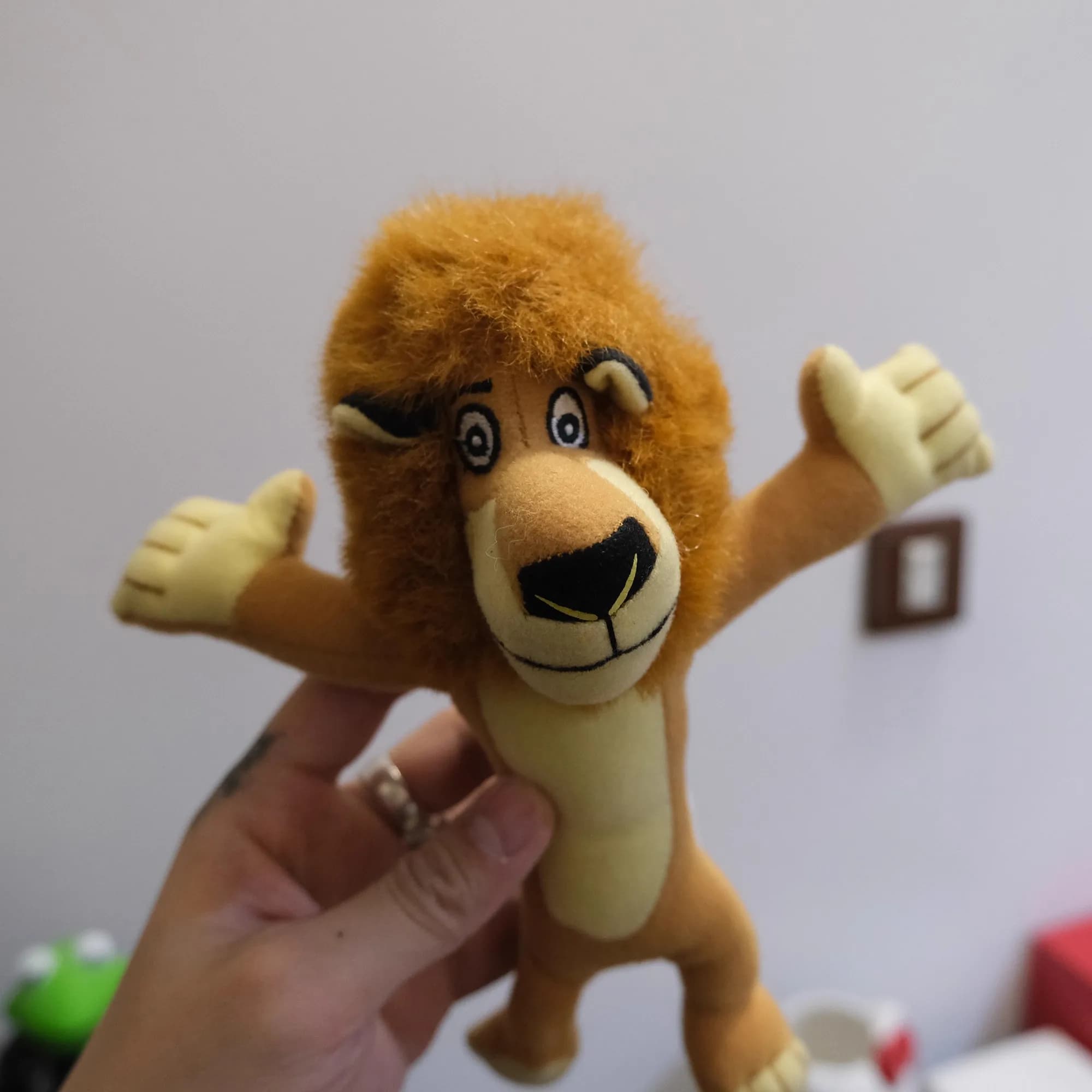 Nuovo simpatico film Madagascar Alex Lion peluche piccoli 18 cm bambini animali di peluche giocattoli per bambini