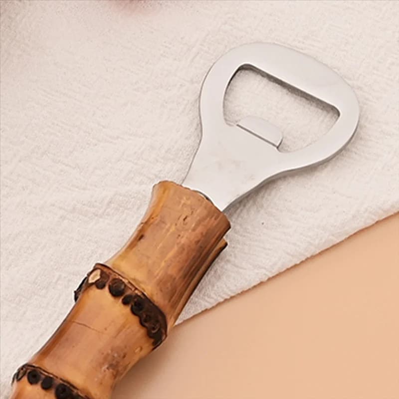 A26F-Bamboo Handle Bottle Opener Suitable For Restaurants And Home Use Cocktail Shaker With Bamboo Handle