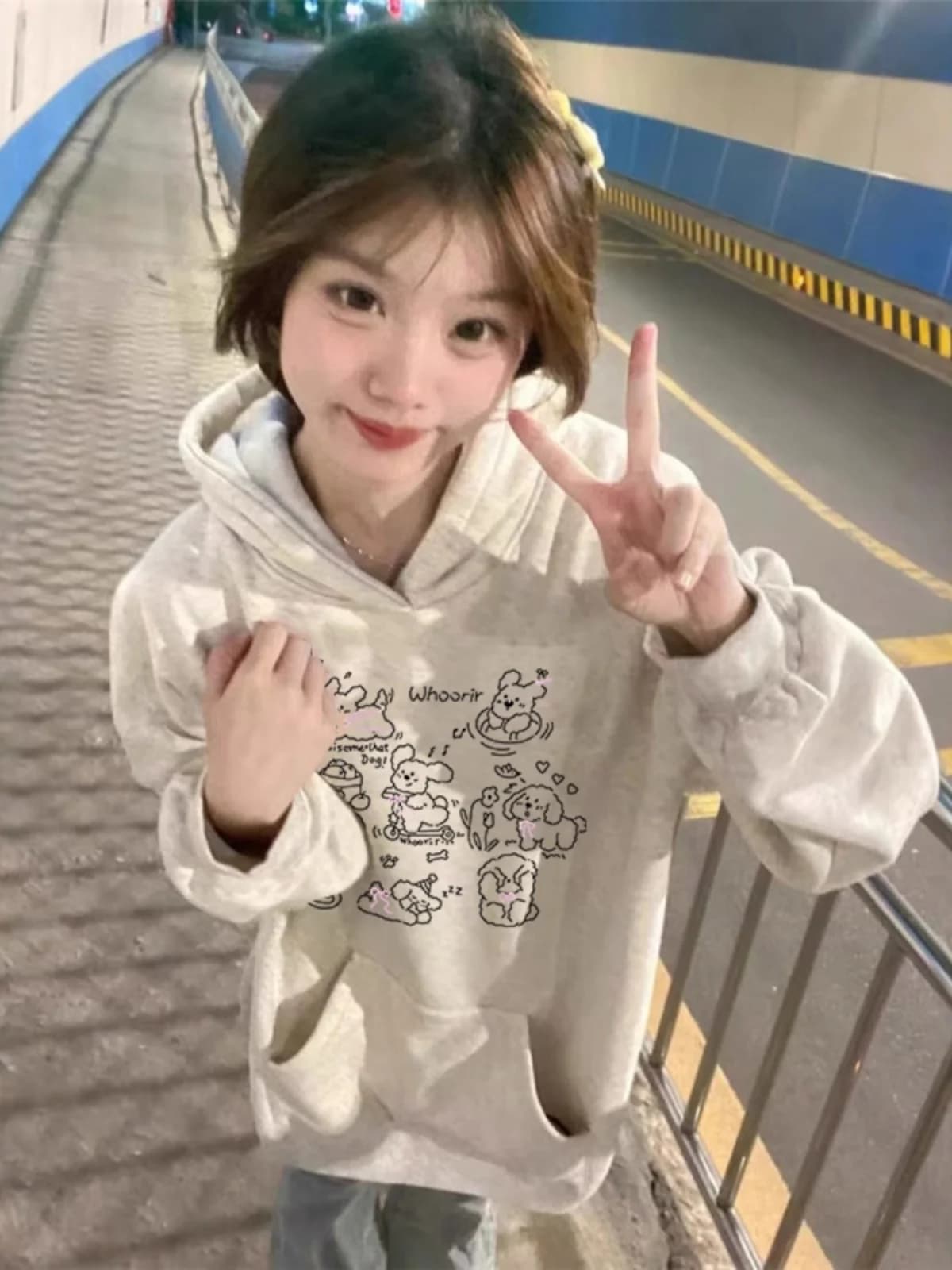 Grey Fleece Lined Hoodie Women's Clothing College Style Cartoon Print Oversized Comfortable Fit Long Sleeve Sweatshirt