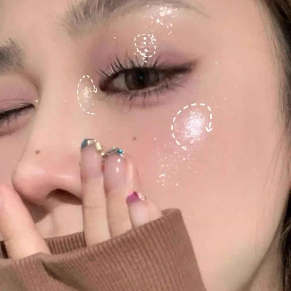 Perlated liquid perlated eyeliner Highlight for quick drying eyeliner Sparkling eye shadow fine monochrome pearl long lasting