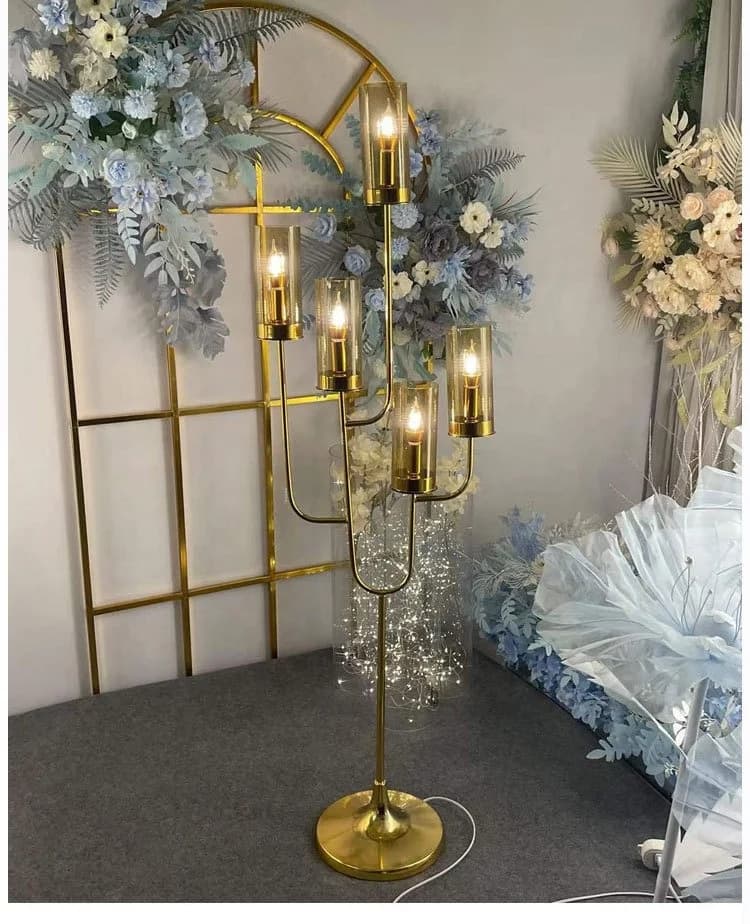 Staffa portacandele in metallo dorato a 5 teste Lampada da terra decorativa per matrimonio alto stabile Portacandele per eventi di nozze