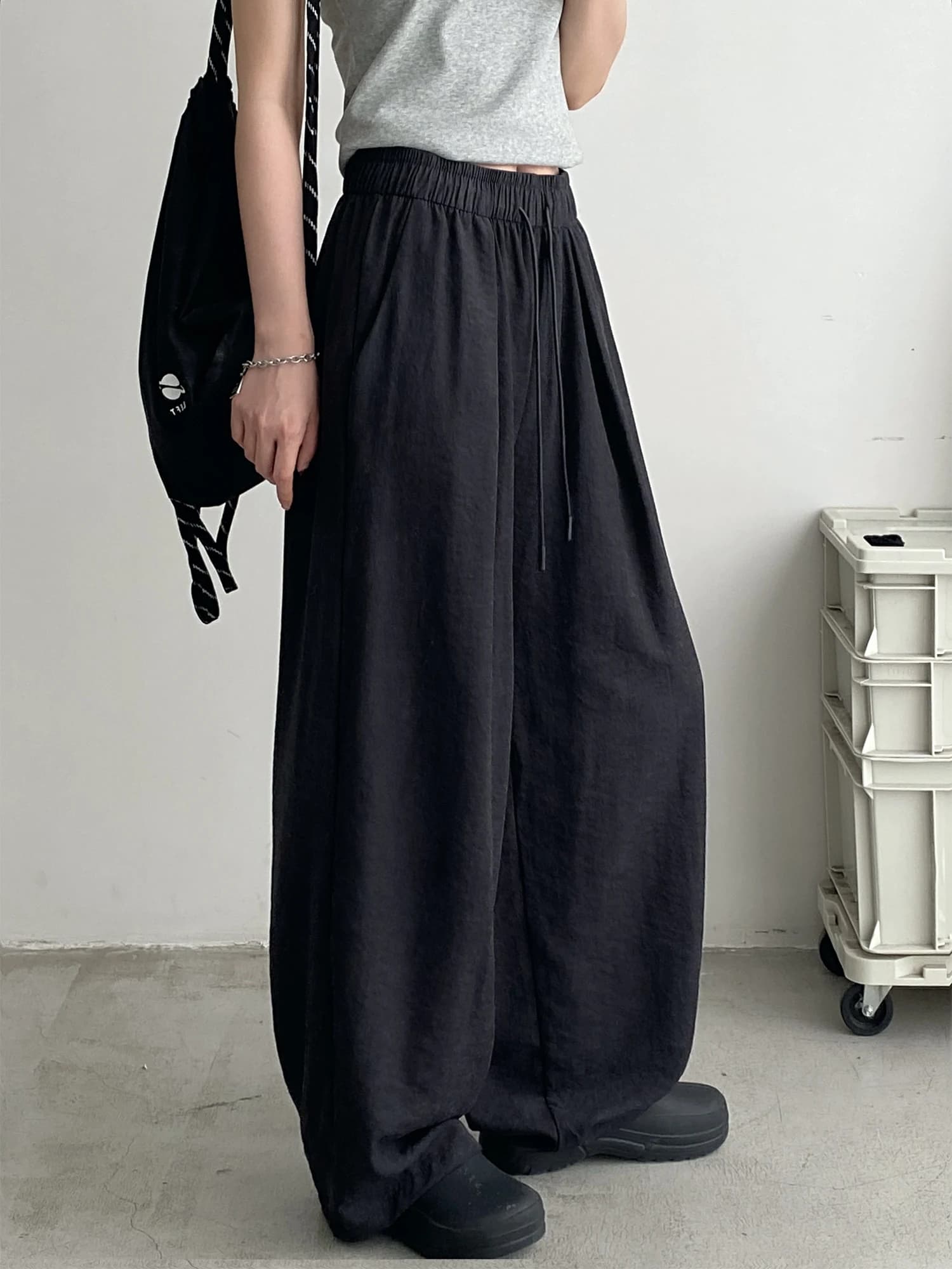 SunYeo Summer Thin Belted Casual High Waist Wide Leg Pants Straight Cut Loose Fit Slimming Drapey Casual Trousers
