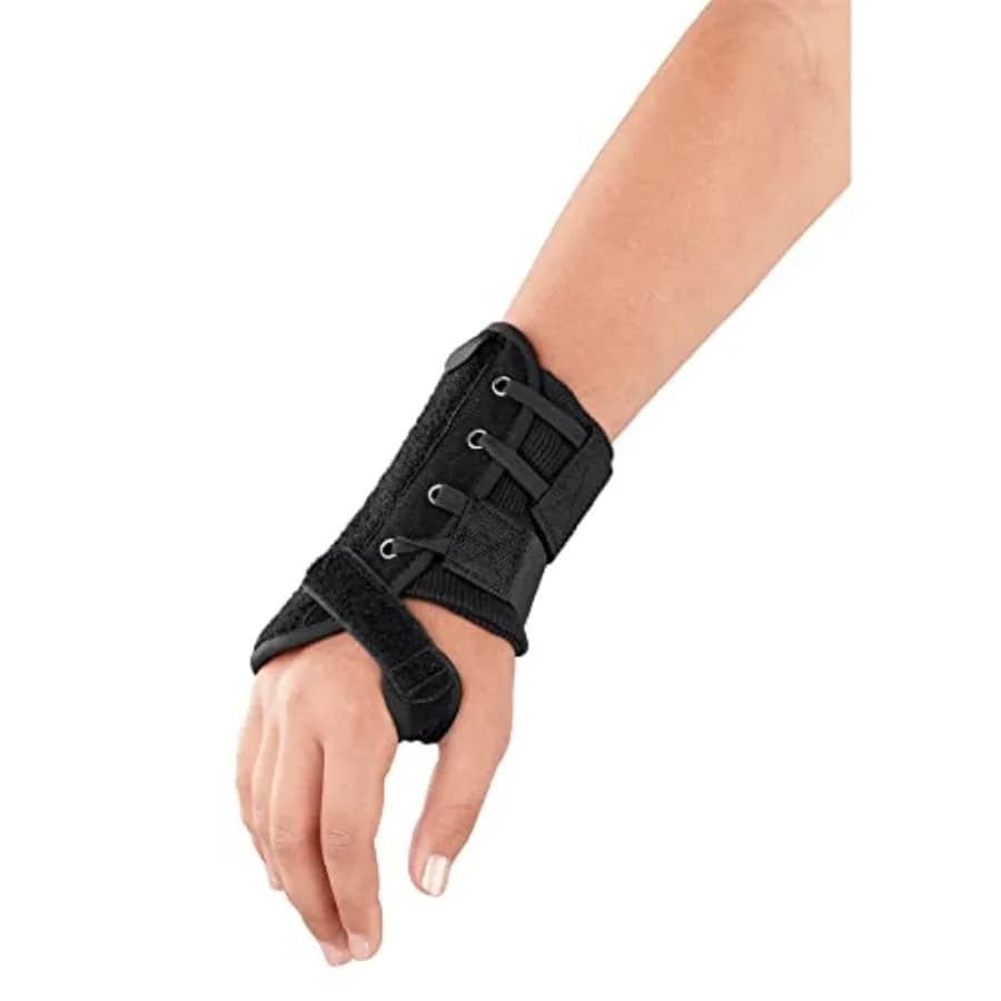 Pediatric Apollo Wrist Brace Right for daily support and injury recovery, neoprene material, black color, adjustable compressio