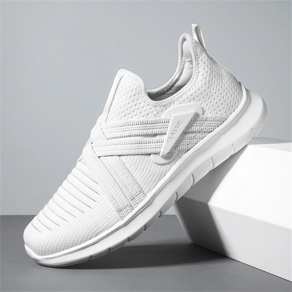 Sneakers Casual da uomo, scarpe Slip On leggere e traspiranti con tomaie in tessuto per la corsa all'aperto