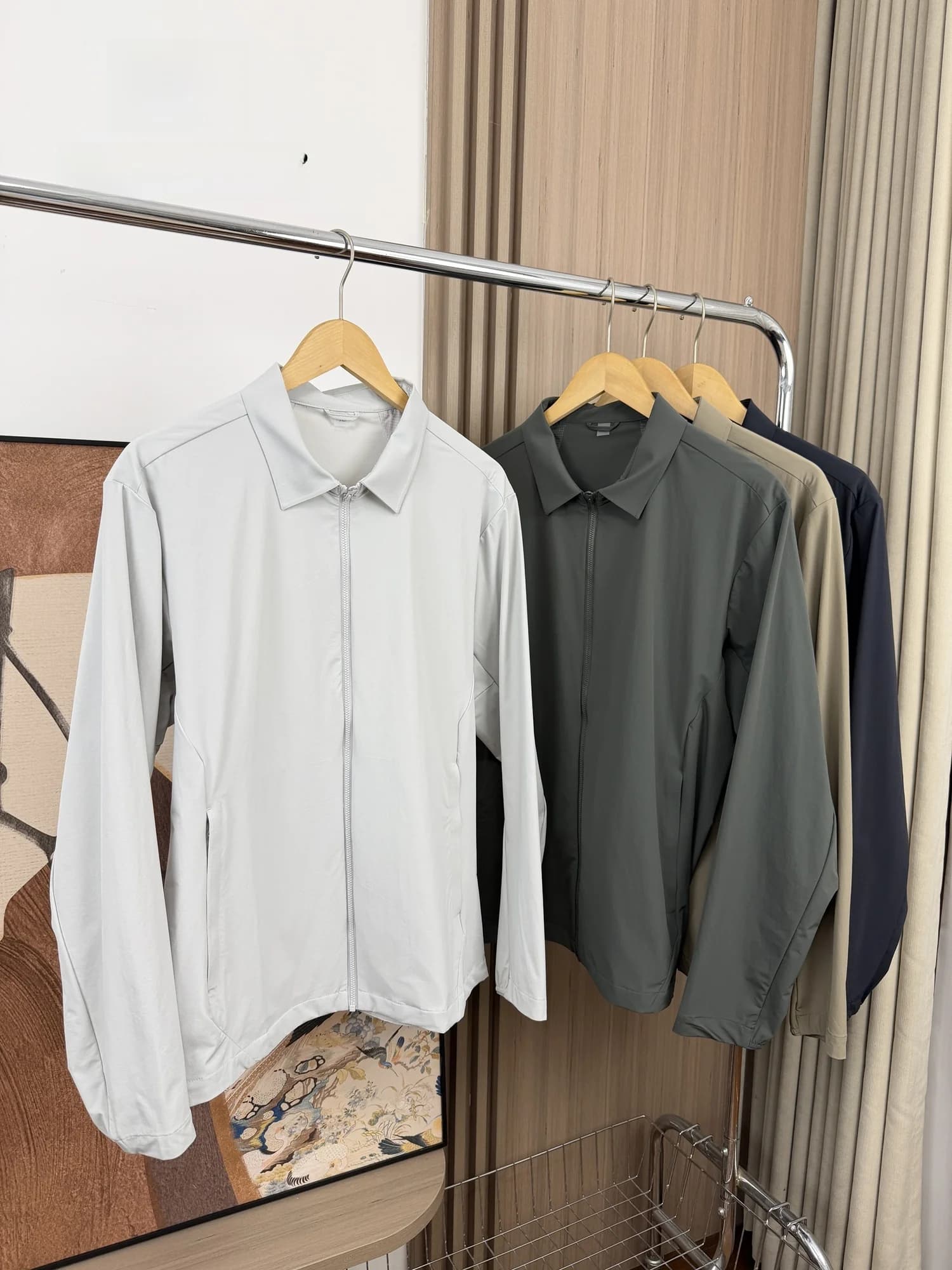 Outdoor Lightweight Men's Casual Jacket Spring Summer Windproof Quick-drying Breathable Comfortable Flip Collar Fashionable U...