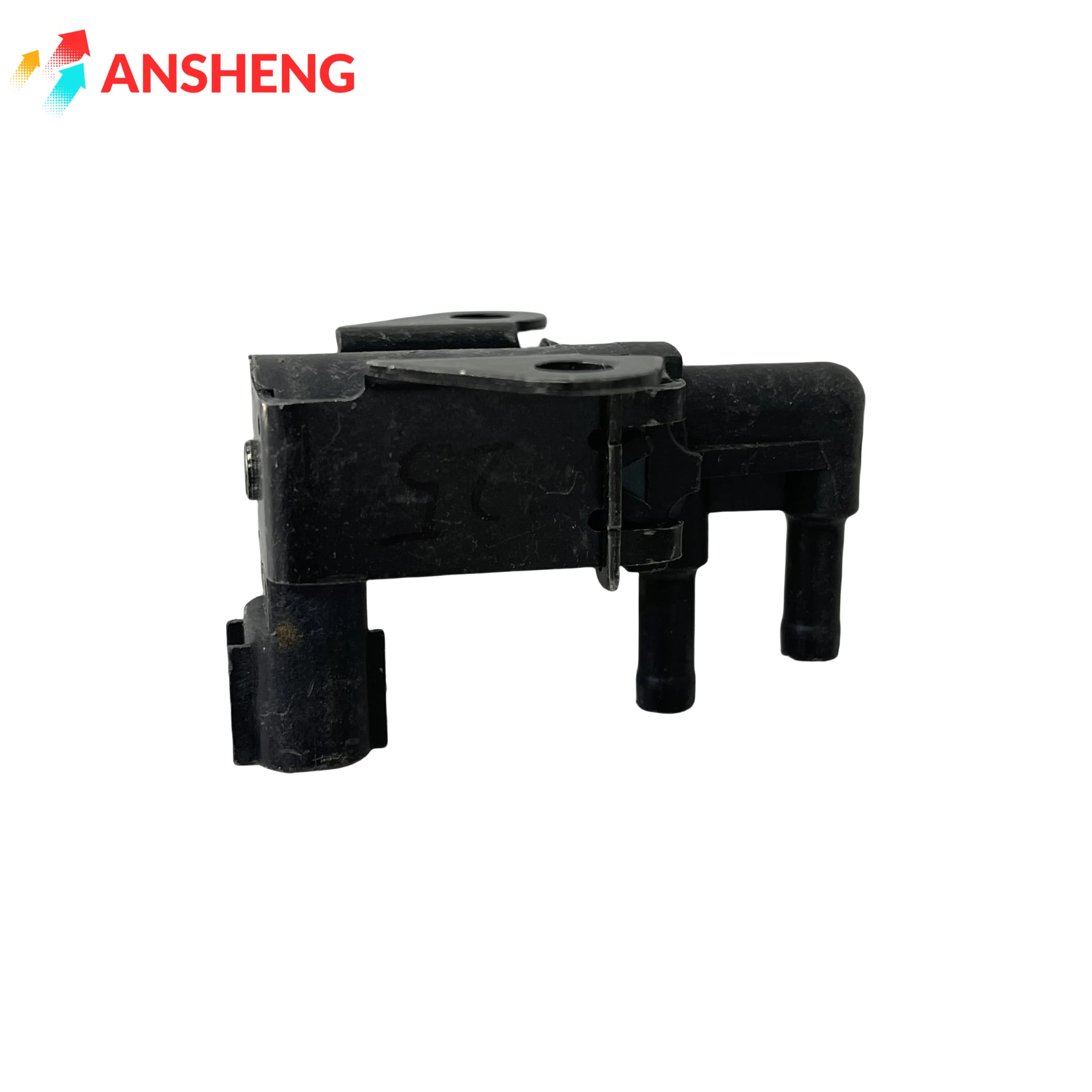 Valvola di spurgo del contenitore del vapore 89470-97209 136200 -2880 8947097209 Adatta a Daihatsu