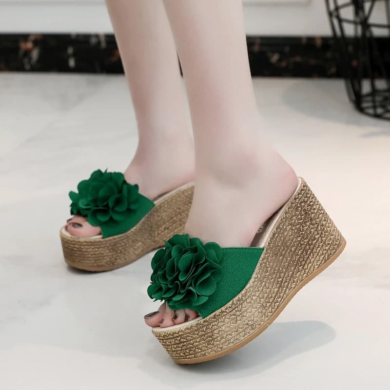 Sandali con Zeppa da Donna 2026 Nuovi Estivi Slip-on con Tacco Alto alla Moda Comodi con Fiori Sandali Platform da Esterno