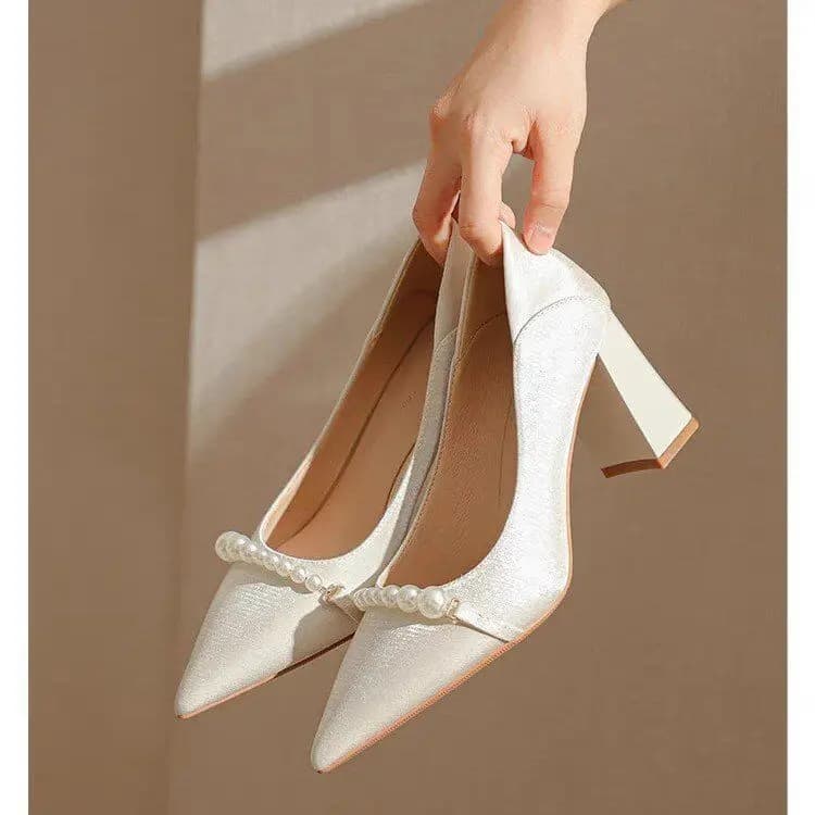 Scarpe Bianche Estive 2026 per Cheongsam, Scarpe da Damigella, Scarpe da Sposa Quotidiane da Donna, Scarpe da Sposa da Donna