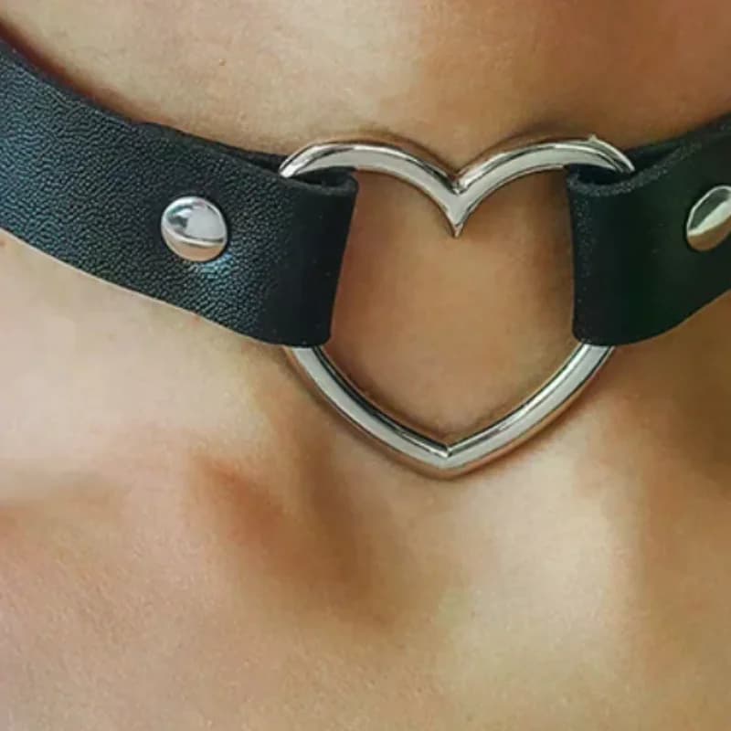 Collana girocollo in PU sottile vintage con colletto a catena in pelle nera per le donne Nuovi gioielli sensuali gotici per il regalo delle donne