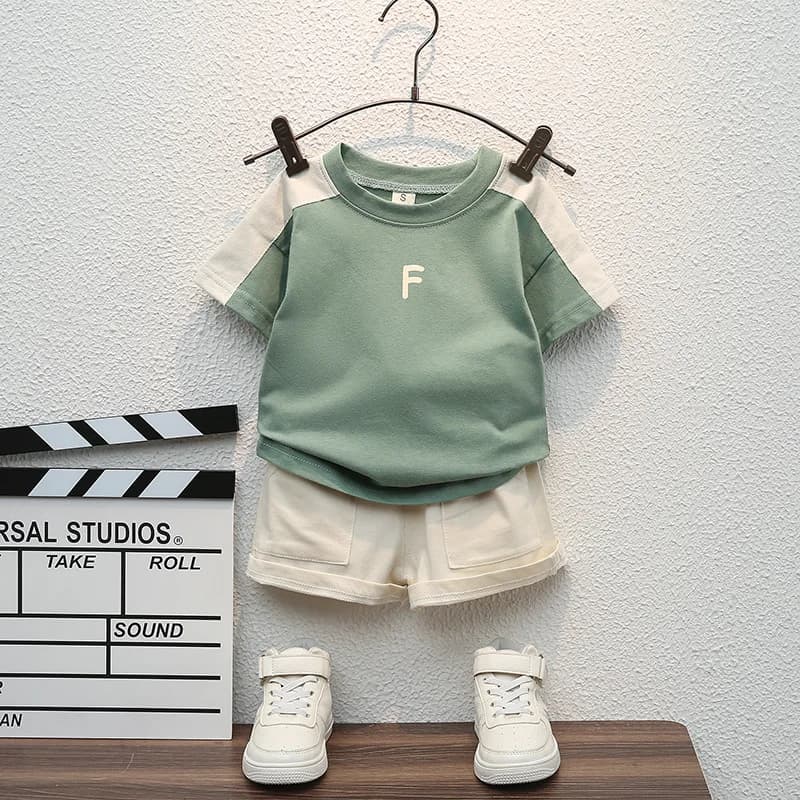 Set di Abbigliamento Estivo per Bambini, T-shirt in Cotone con Stampa e Pantaloncini, Completo Casual 2 Pezzi per Bambini 1-5 Anni