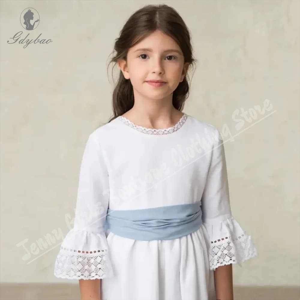 Abito da ragazza di fiore bianco eleganza con mezza manica con cintura blu cielo per abito da prima comunione per festa di compleanno di nozze