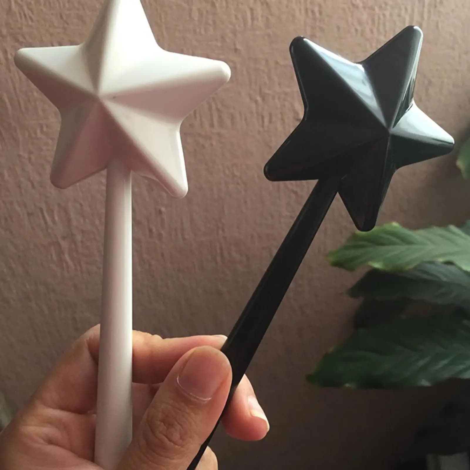Shaker per sale e pepe stellari Shaker per condimenti ricaricabile Bacchetta portatile Dispenser per pice S Set di shaker per condimenti Cucina e sala da pranzo BBQ