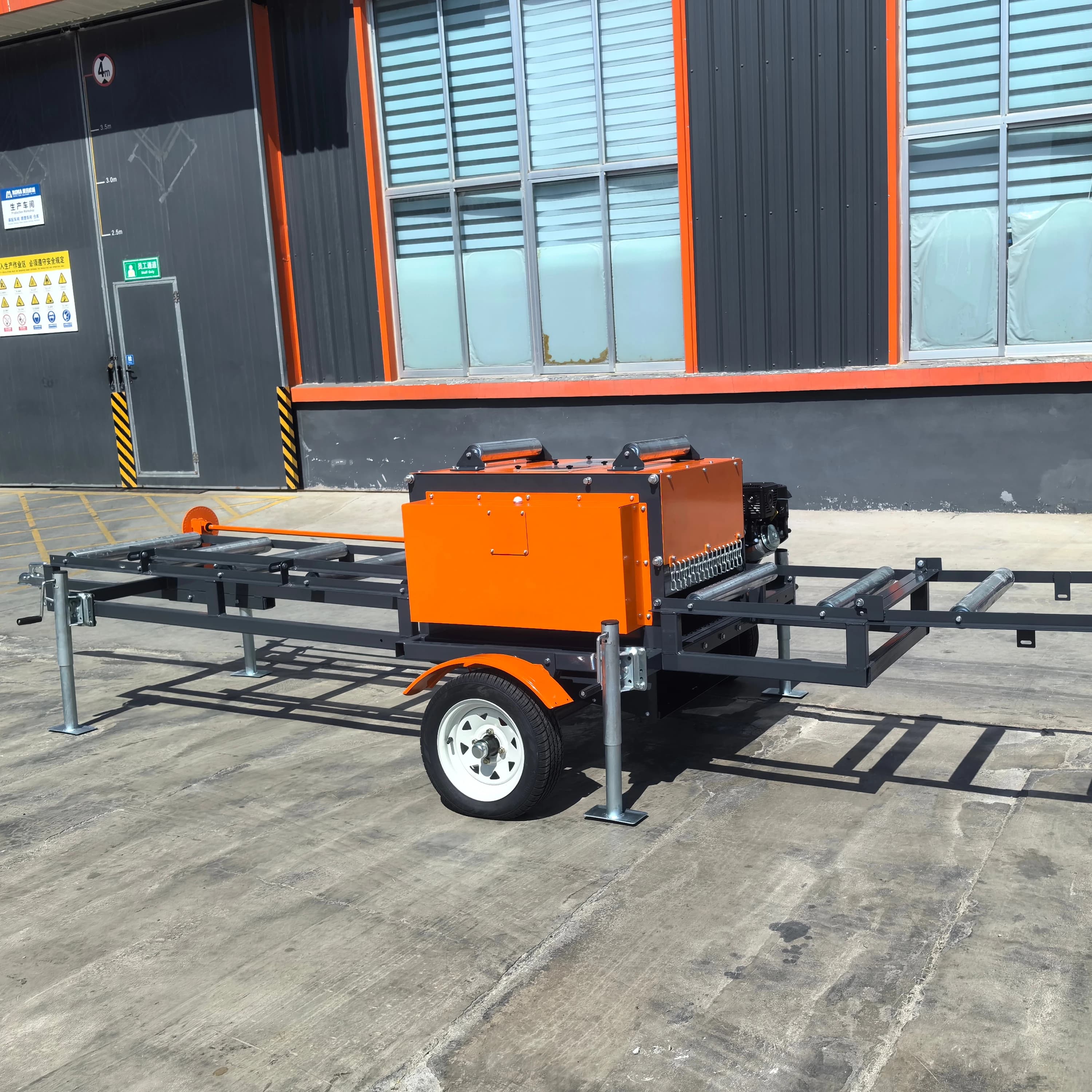 Hydraulic Wood Edger Twin Blade Board Edger Mobile Engine Wood Cutting Machinery For Home Use