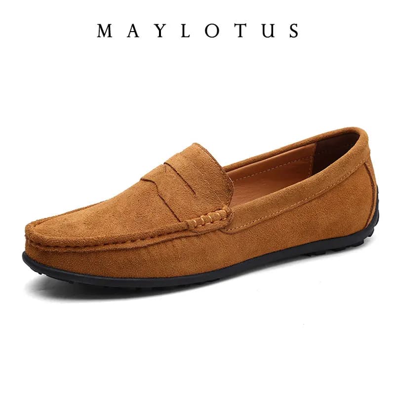2026 Nuovi mocassini in pelle scamosciata Scarpe casual leggere e traspiranti Scarpe da guida piatte Suola morbida Slip-on Scarpe da lavoro Mocassini
