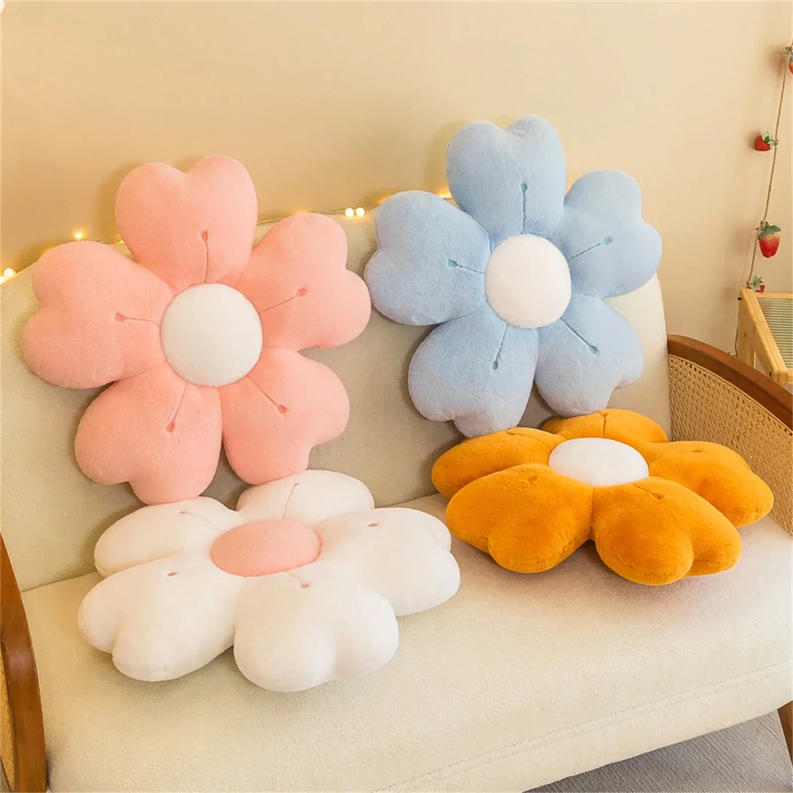 Pillow Daisy Flower Shape Cushion Throw Pillow Plush Toys Floor Cute Seating Pad Chair Seat Sofa Cushion Office Room Decor